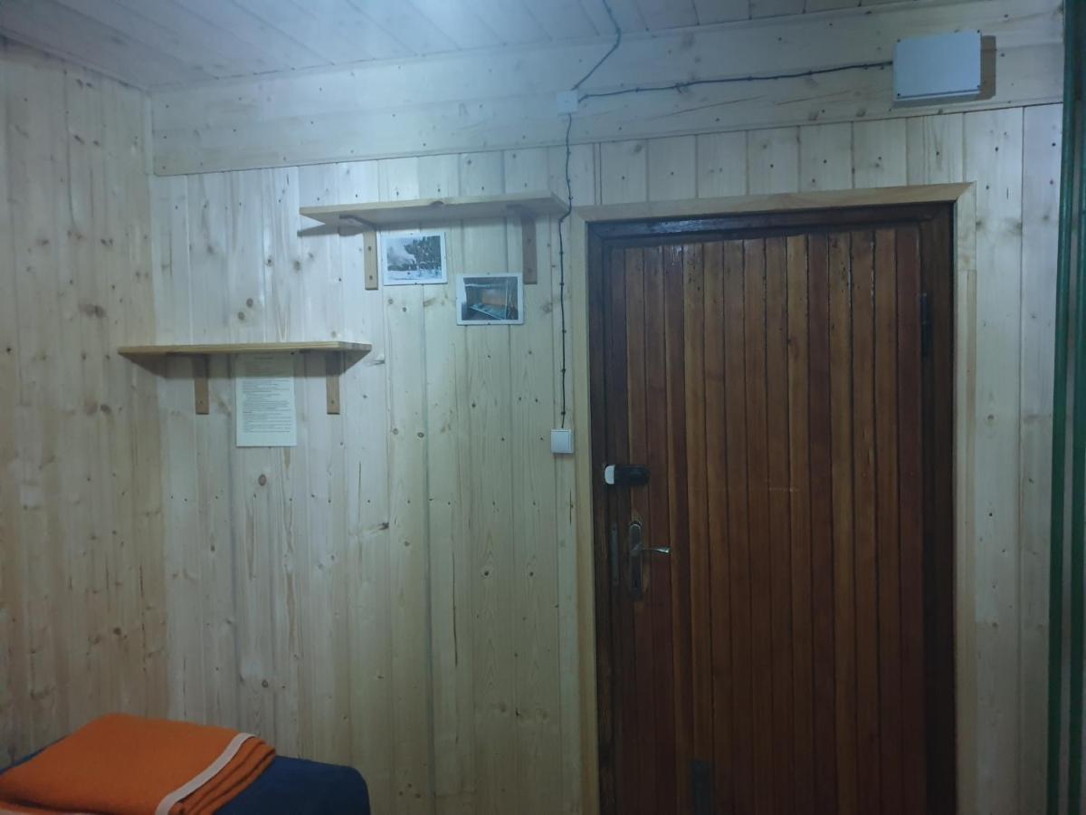 Bacowka Pttk Jaworzec Hostel Wetlina Luaran gambar