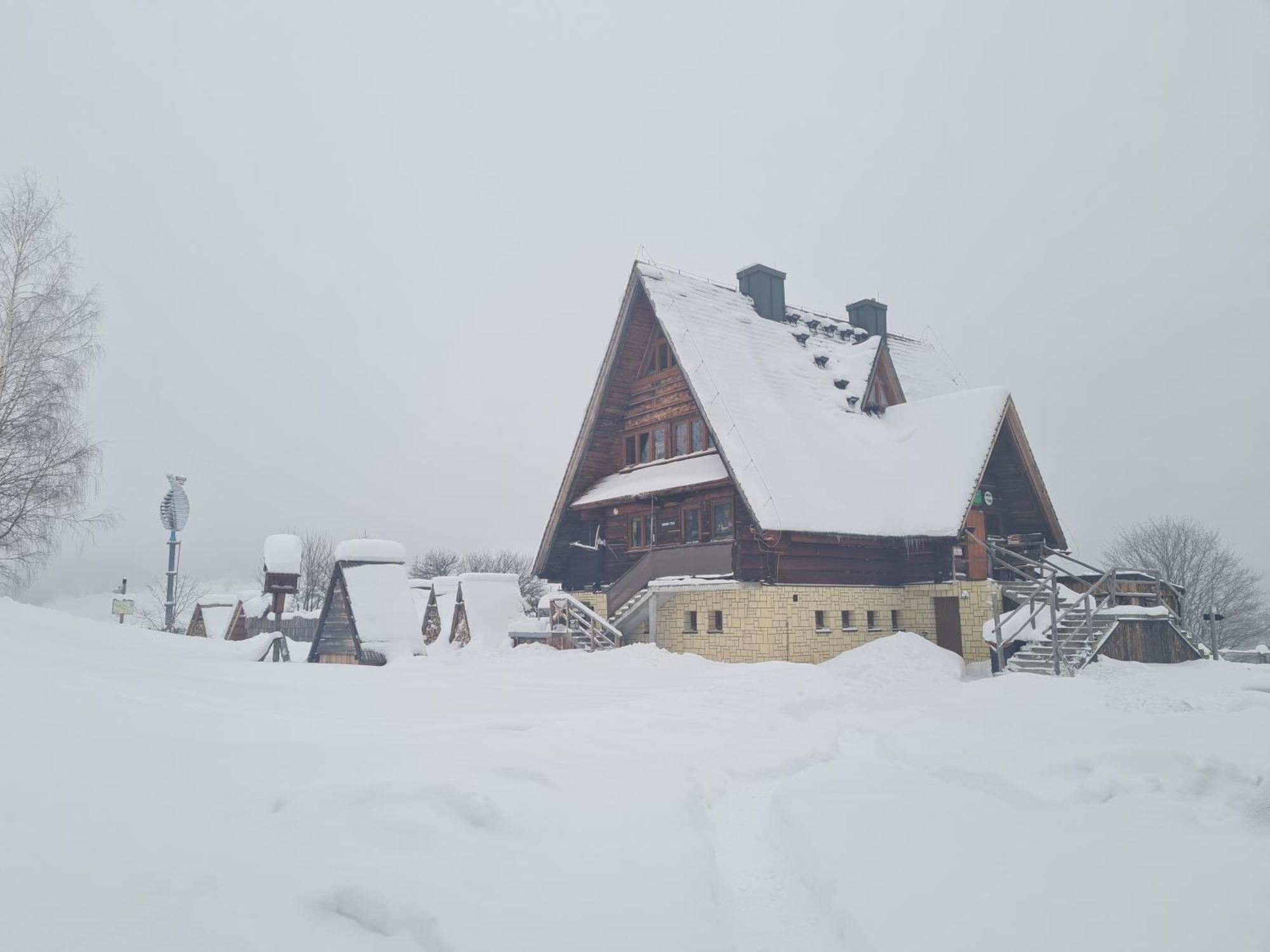 Bacowka Pttk Jaworzec Hostel Wetlina Luaran gambar