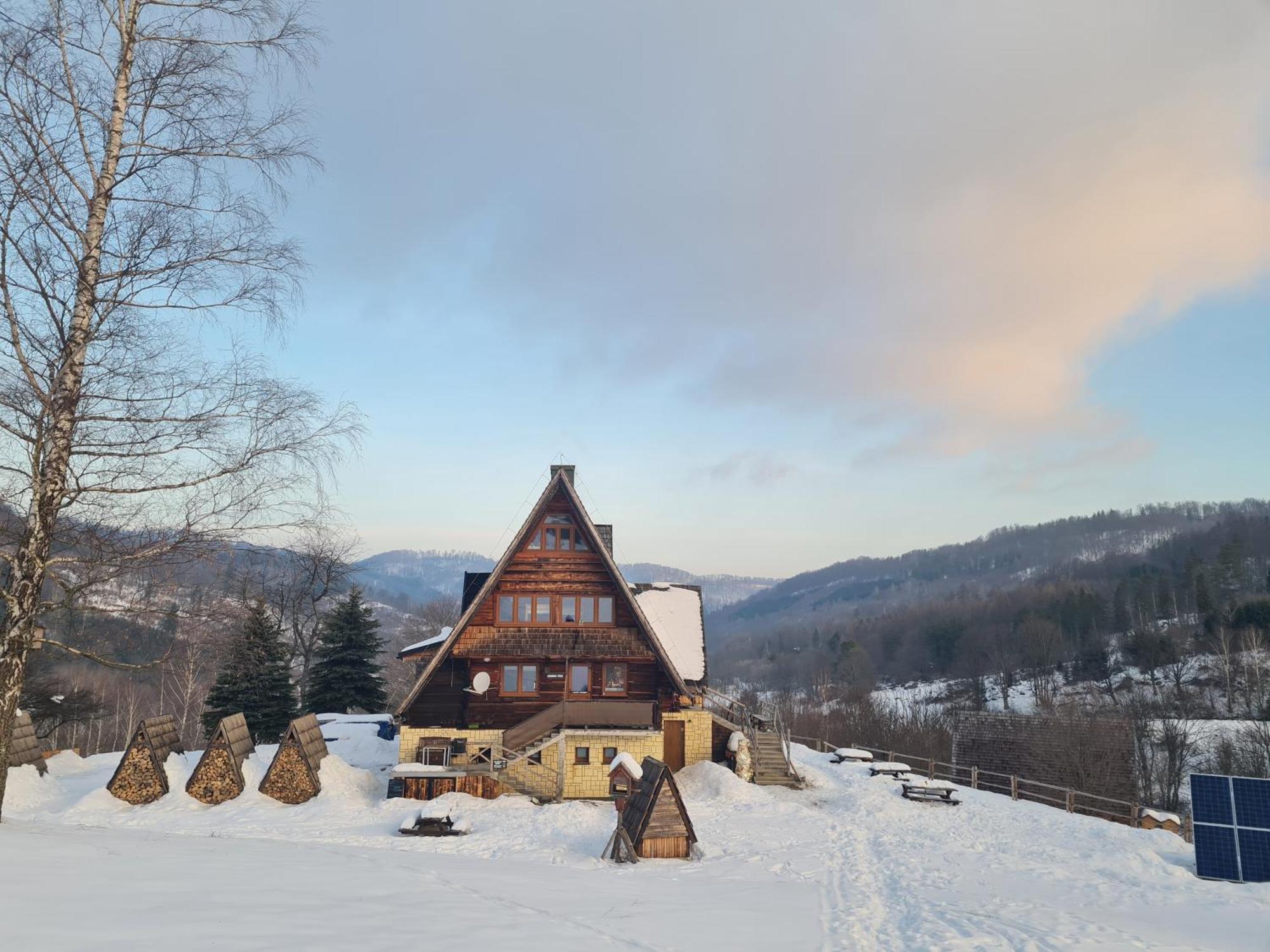 Bacowka Pttk Jaworzec Hostel Wetlina Luaran gambar